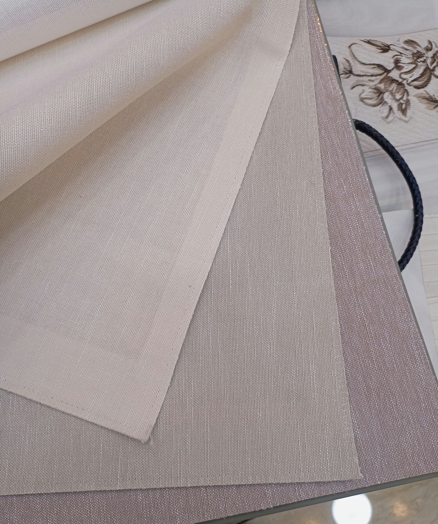 Linen curtains لينن قماش للبرادي